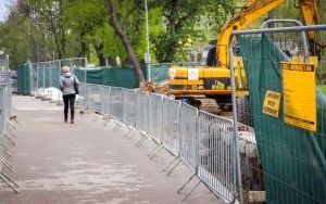 Budowa nowego mostu w ciągu ul. Żelaznej nad rzeką Rawą (9)