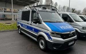 Nowe furgony policji. Część z nich trafi do województwa śląskiego (9)