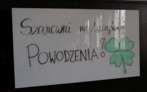 Zakończenie roku szkolnego 2023/2024 dla maturzystów w IV LO w Katowicach (1)