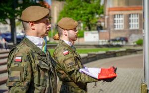 Dzień Flagi Rzeczypospolitej Polskiej. Uroczystość podniesienia flagi narodowej (6)