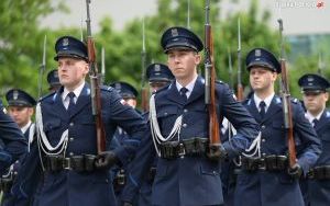 Uroczyste ślubowanie policjantów nowych policjantów w Katowicach (3)