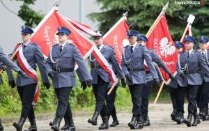 Uroczyste ślubowanie policjantów nowych policjantów w Katowicach (4)