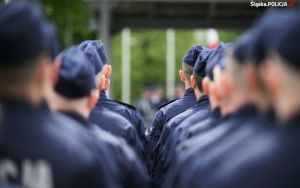 Uroczyste ślubowanie policjantów nowych policjantów w Katowicach (16)