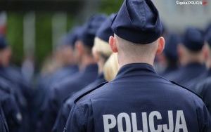 Uroczyste ślubowanie policjantów nowych policjantów w Katowicach (1)