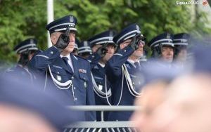 Uroczyste ślubowanie policjantów nowych policjantów w Katowicach (7)