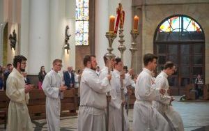 Święcenia kapłańskie w Archikatedrze Chrystusa Króla (6)