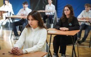Egzamin ósmoklasisty 2024 w Szkole Podstawowej nr 12 w Katowicach (17)