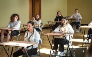 Egzamin ósmoklasisty 2024 w Szkole Podstawowej nr 12 w Katowicach (20)