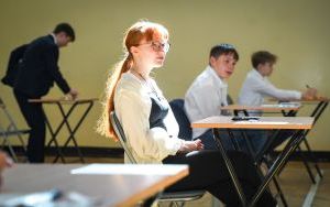 Egzamin ósmoklasisty 2024 w Szkole Podstawowej nr 12 w Katowicach (2)