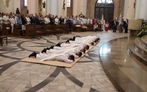 Święcenia kapłańskie w katowickiej Archikatedrze  (14)
