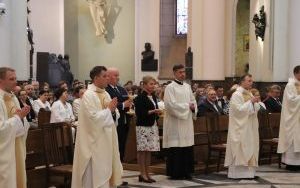 Archidiecezja Katowicka ma ośmiu nowych kapłanów (15)
