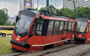 Wykolejenie tramwaju na rondzie gen. Ziętka w Katowicach (8)