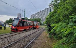Wykolejenie tramwaju na rondzie gen. Ziętka w Katowicach (9)