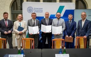 Podpisanie porozumienia o współpracy pomiędzy konsorcjum Cyber Science a Łukasiewicz-EMAG (5)