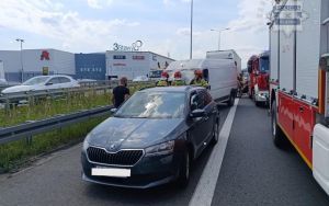 Zderzenie samochodów na A4 w Katowicach [19.06.2024] (1)