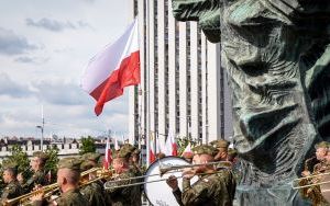 Narodowy Dzień Powstań Śląskich. Uroczystości przy Pomniku Powstańców Śląskich (11)