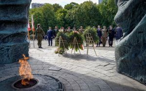 Narodowy Dzień Powstań Śląskich. Uroczystości przy Pomniku Powstańców Śląskich (7)