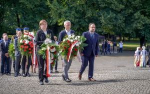 Narodowy Dzień Powstań Śląskich. Uroczystości przy Pomniku Powstańców Śląskich (4)