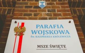 Kościół garnizonowy pw. św. Kazimierza Królewicza przy Placu Andrzeja w Katowicach  (8)