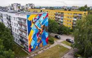 Nowy mural w Sosnowcu. Siatkarka dołączy do Zagłębiowskiego Szlaku Sportowego (2)