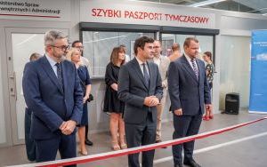 Punkt wydawania paszportów tymczasowych w Katowice Airport (16)