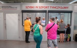 Punkt wydawania paszportów tymczasowych w Katowice Airport (5)