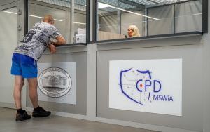 Punkt wydawania paszportów tymczasowych w Katowice Airport (3)