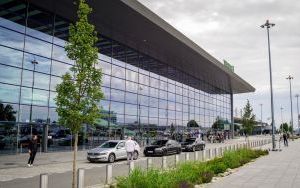 Punkt wydawania paszportów tymczasowych w Katowice Airport (2)