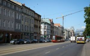 Ulica Warszawska w Katowicach się zazieleni.  (1)