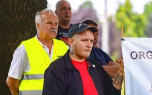 Protest kolejarzy przed siedzibą PKP Cargo w Katowicach (2)