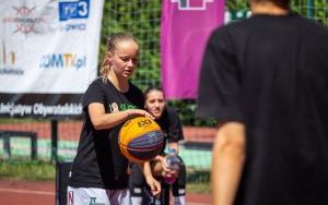 Wakacje na Sportowo - Koszykówka 3x3 w SP27 Katowice (13)