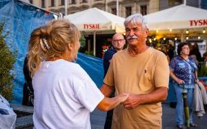 Potańcówka przed Teatrem Śląskim (03.08.2024) (20)