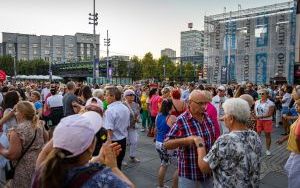 Roztańczony Wyspiański - potańcówka przed Teatrem Śląskim [10.08.2024] (18)