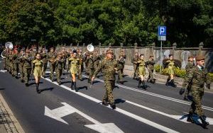 Wojewódzkie obchody Święta Wojska Polskiego w Katowicach (2024) (10)