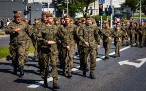 Wojewódzkie obchody Święta Wojska Polskiego w Katowicach (2024) (18)