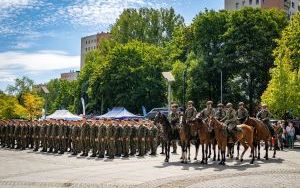 Wojewódzkie obchody Święta Wojska Polskiego w Katowicach (2024) (1)