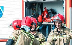 Pożar składowiska makulatury w Tychach [15.08.2024] (9)