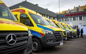 14 nowych ambulansów dla Wojewódzkiego Pogotowia Ratunkowego w Katowicach (4)