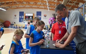 Finałowy Turniej Ligi Jr. NBA (8)