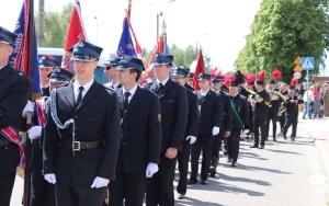 100-lecie OSP Kostuchna w Katowicach - przemarsz z kościoła pod remizę (11)