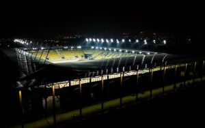 Rozświetlony Stadion Miejski w Katowicach [PAŹDZIERNIK 2024] (1)