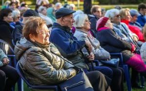 Koncert dla seniorów w Parku Kościuszki, 18 października 2024 (8)