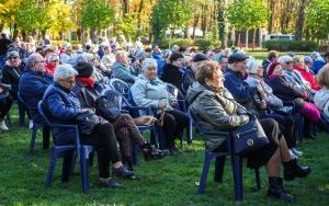 Koncert dla seniorów w Parku Kościuszki, 18 października 2024 (9)