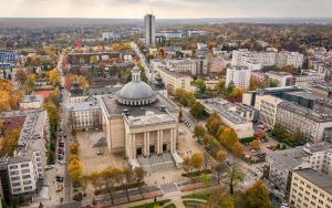 Widok z tarasu Panteonu Górnośląskiego (6)