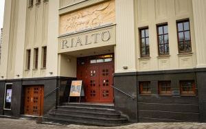 Kinoteatr Rialto w Katowicach po odnowieniu elewacji (2024) (10)