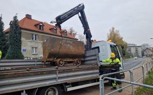 Wagonik z kopalni przed MDK Południe w Kostuchnie (5)