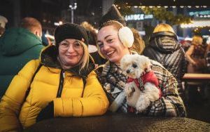 Jarmark Bożonarodzeniowy w Katowicach wieczorową porą [22.11.2024] (1)