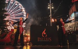 Inferis Teatr Ognia podczas Jarmarku Bożonarodzeniowego w Katowicach (3)