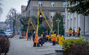 Protest Greenpeace przed Ministerstwem Przemysłu w Katowicach [04.12.204] (5)