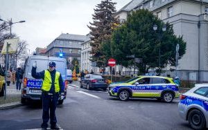 Protest Greenpeace przed Ministerstwem Przemysłu w Katowicach [04.12.204] (9)